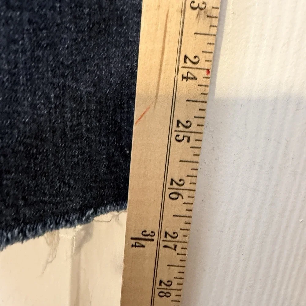 Oliver Logan Women's High-Rise Straight Jeans Raw Hem Medium‎ Wash | Size 27